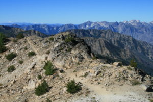 The trail along Switchback Peak